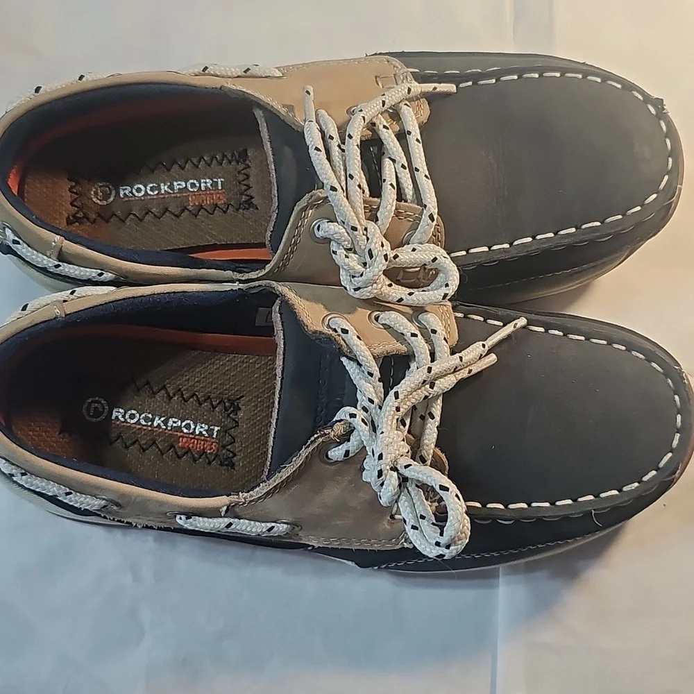 Rockport Women's Leather Navy and Tan Boat Shoes NWOT